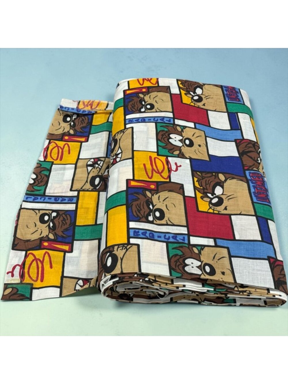 Looney Tunes Tasmanian Devil Fabric 22 Yards 45" Wide Multi-Color Cartoon Print